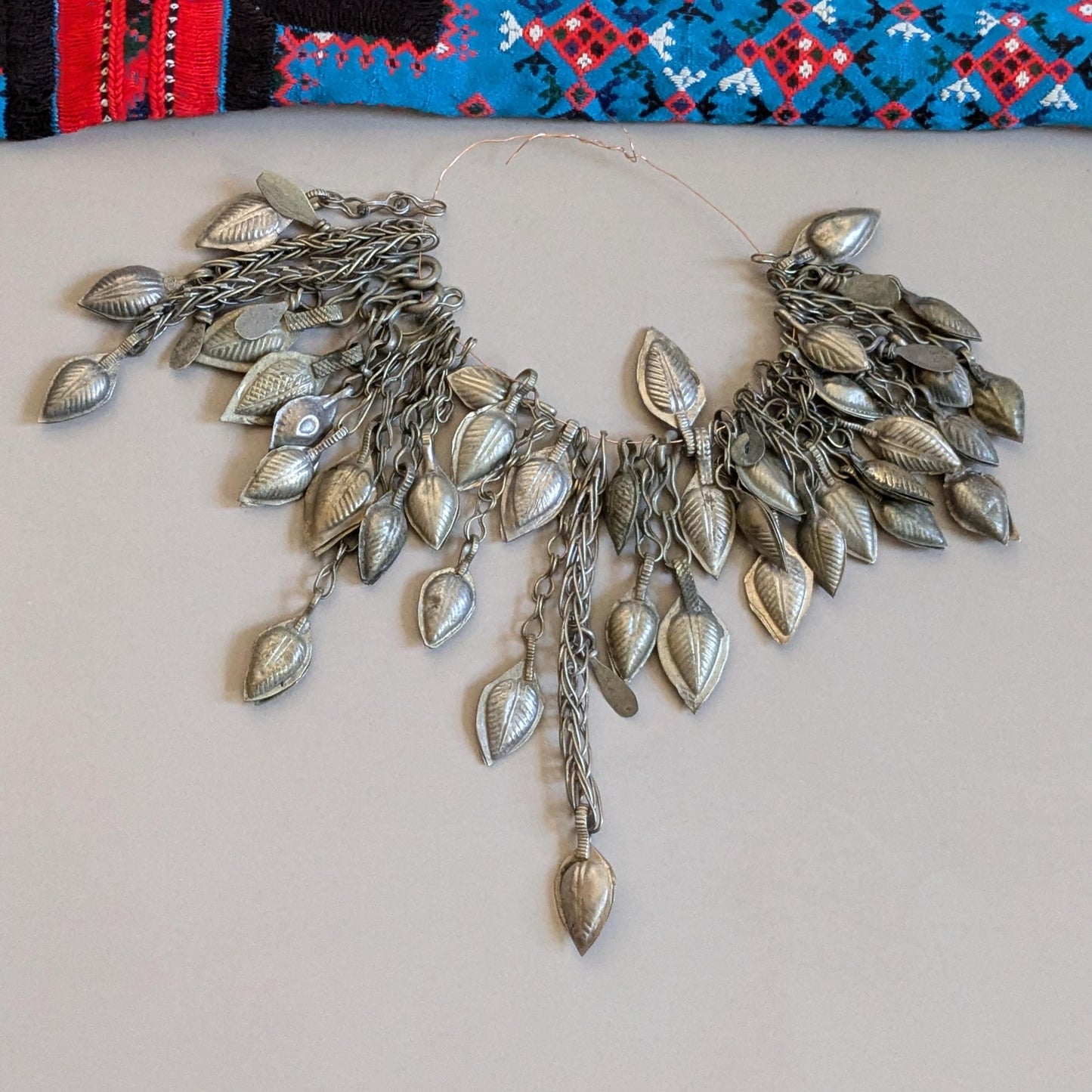 Vintage Tribal Jewelry Dangles Charms Leaf-Like Droplets 37 Pieces (16791)