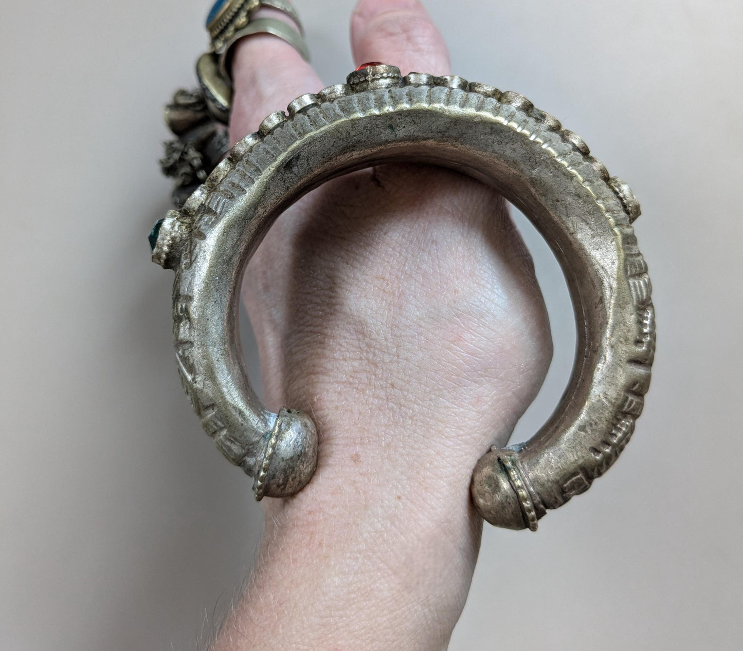 Vintage Small Baloch Tribal Cuff C-Shape Jewelry 6.6" Wrist (16515)