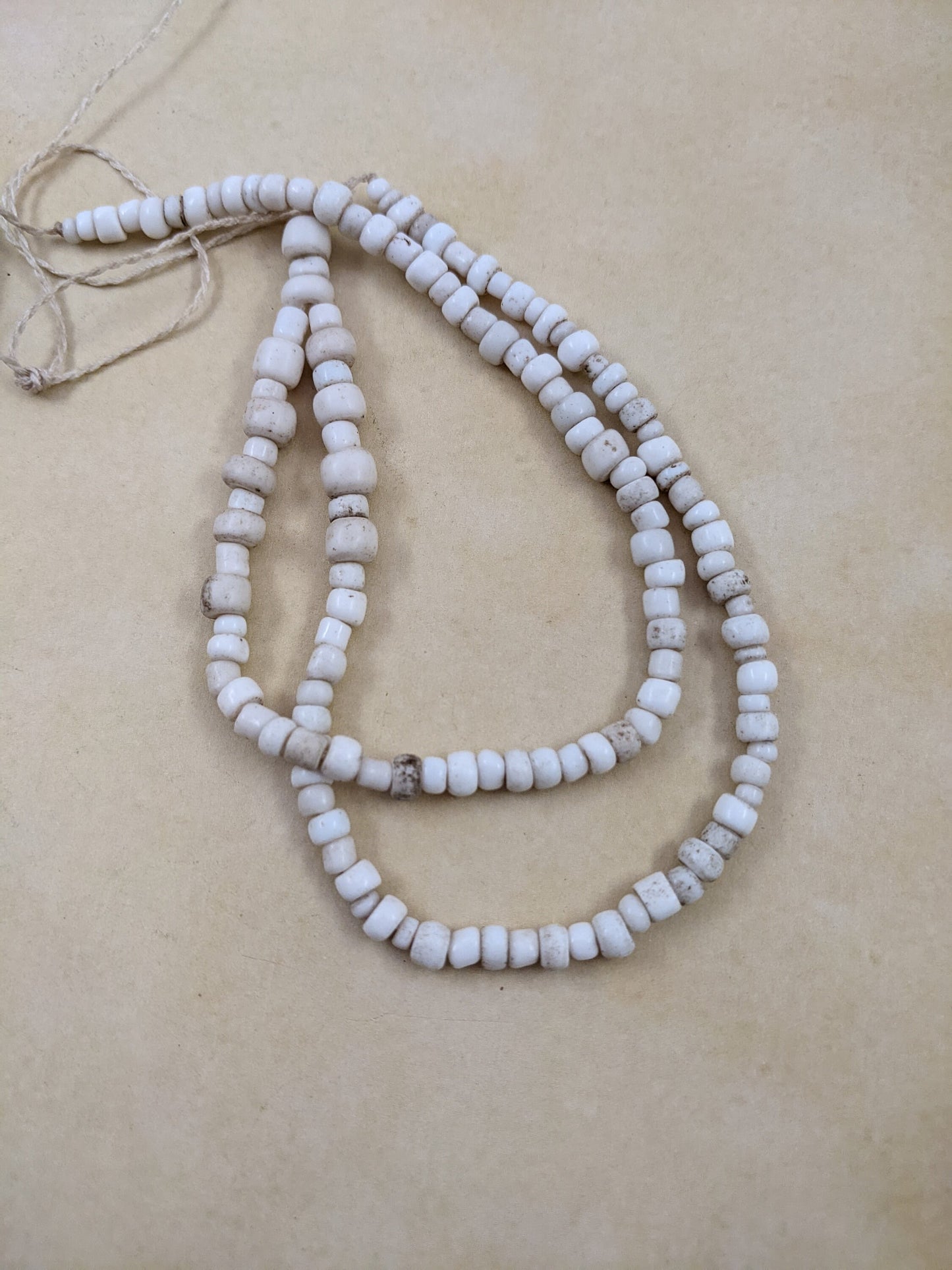 Gilgit Baltistan Old White Tan Beads Ethnic Arts Crafts Supply Unique (#14146)