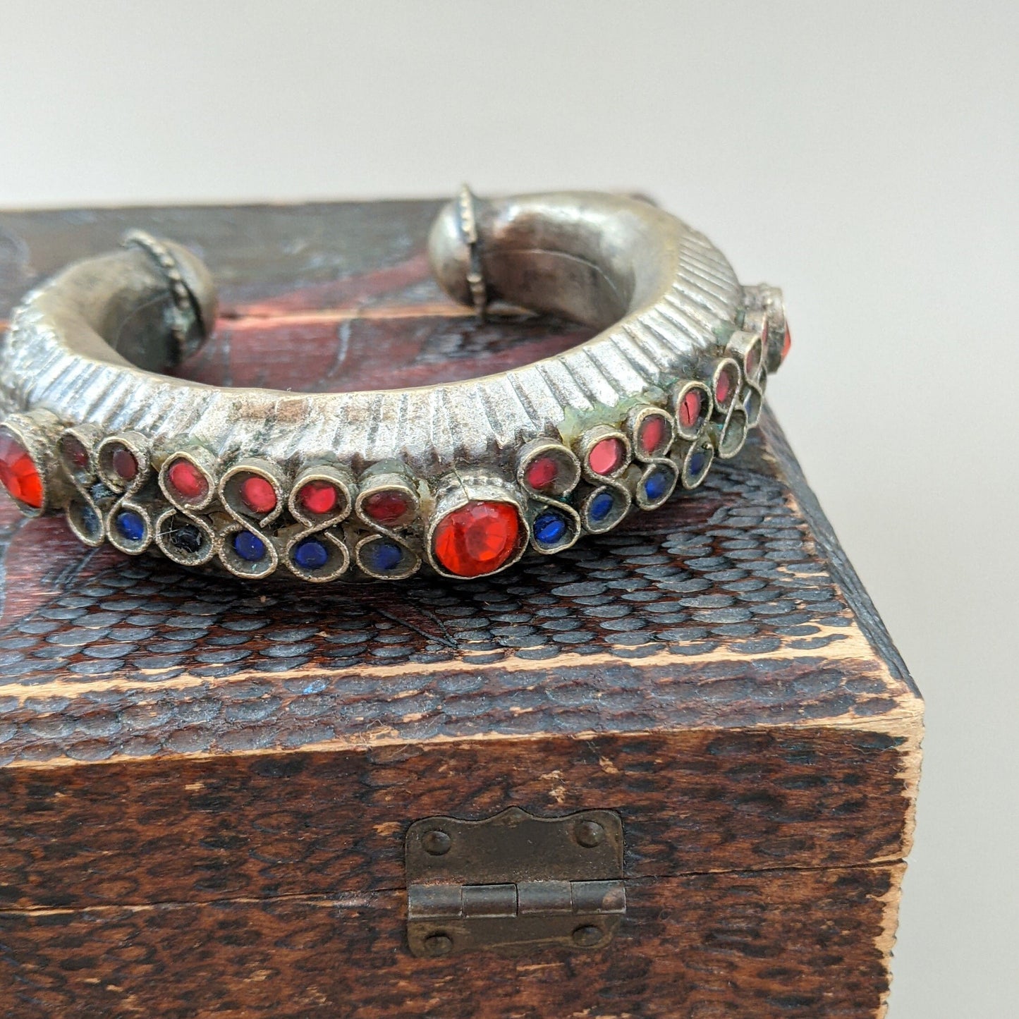 Vintage Tribal Cuff from Baluchistan C-Shape Jewelry 6.25" Wrist (15559)