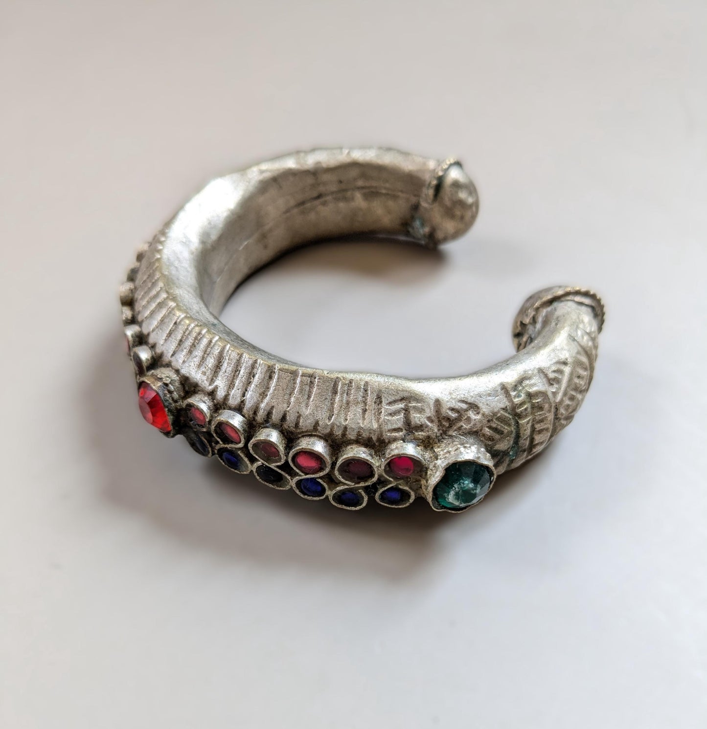 Vintage Small Baloch Tribal Cuff C-Shape Jewelry 6.6" Wrist (16515)