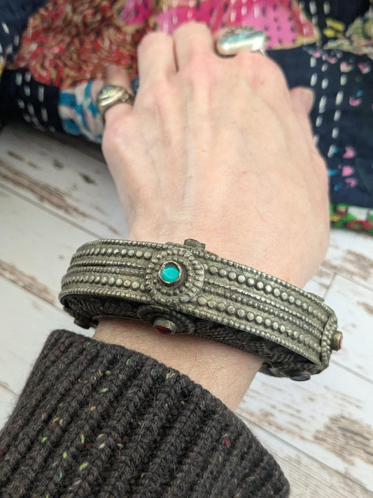 Vintage Tribal Cuff Afghan Waziri Bracelet 6" Wrist Size Small Ethnic Adornment (16940)