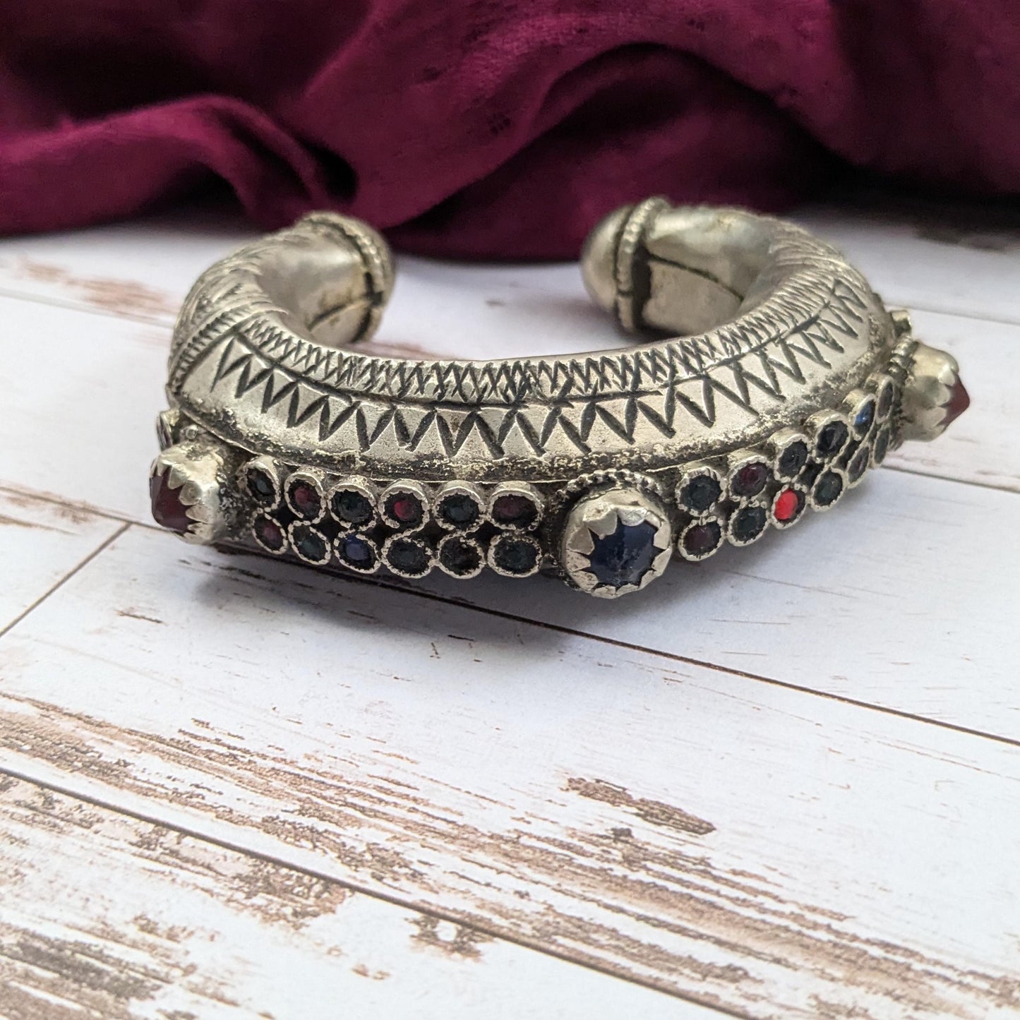 Vintage Baluch Tribal Cuff Small Ethnic Adornment 5.75" Wrist (16939)