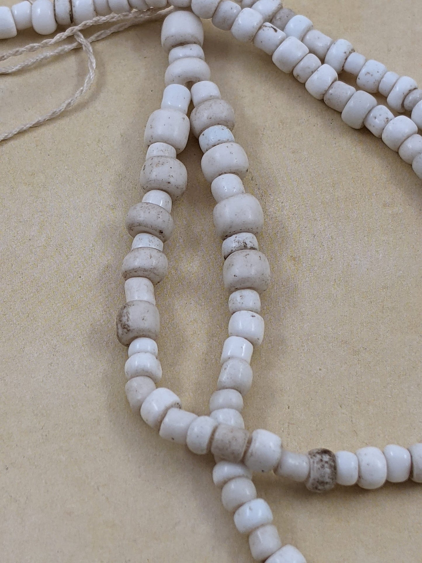 Gilgit Baltistan Old White Tan Beads Ethnic Arts Crafts Supply Unique (#14146)