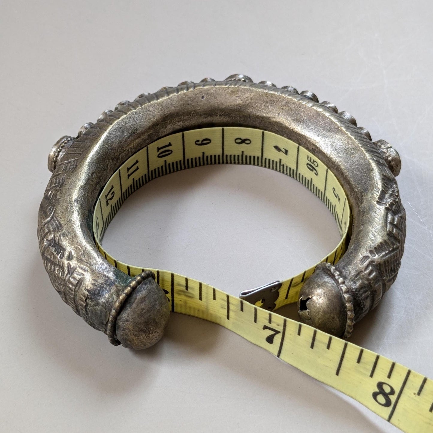 Vintage Small Baloch Tribal Cuff C-Shape Jewelry 6.6" Wrist (16520)